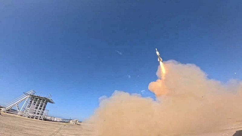 Первый запуск зенитной ракеты "Астер-30" нового поколения